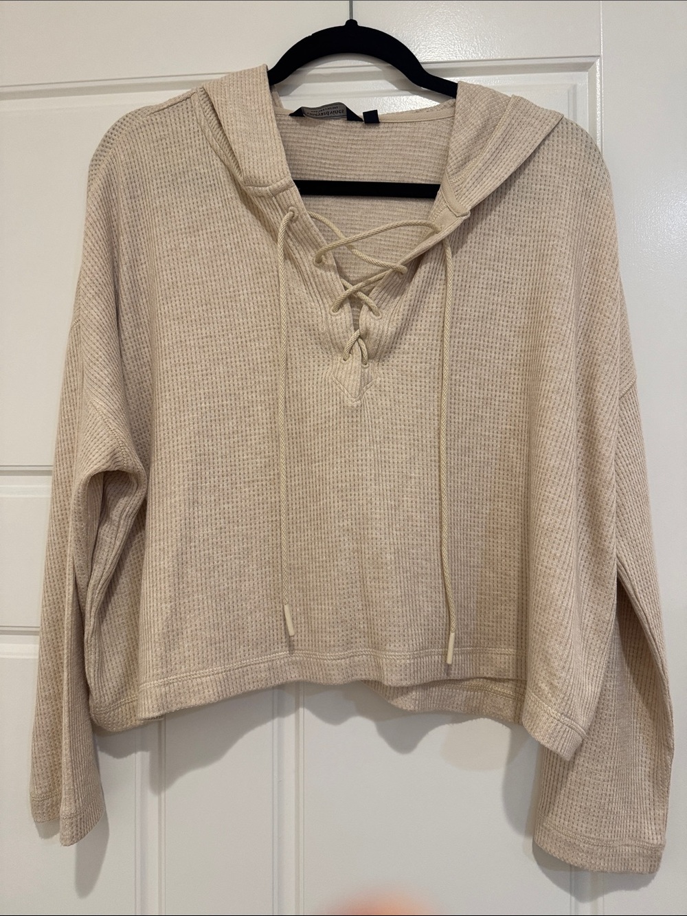 Vineyard Vines Cropped Waffle Knit Lace-Up Hoodie Top - Cream